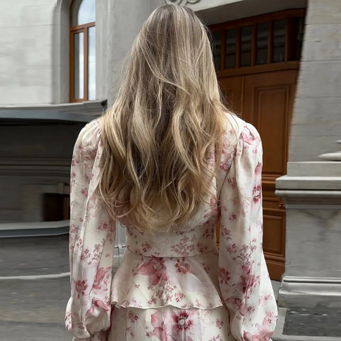 Pink Floral Puff Long Sleeves Ruched Mermaid Flare Dress, Back Close Up