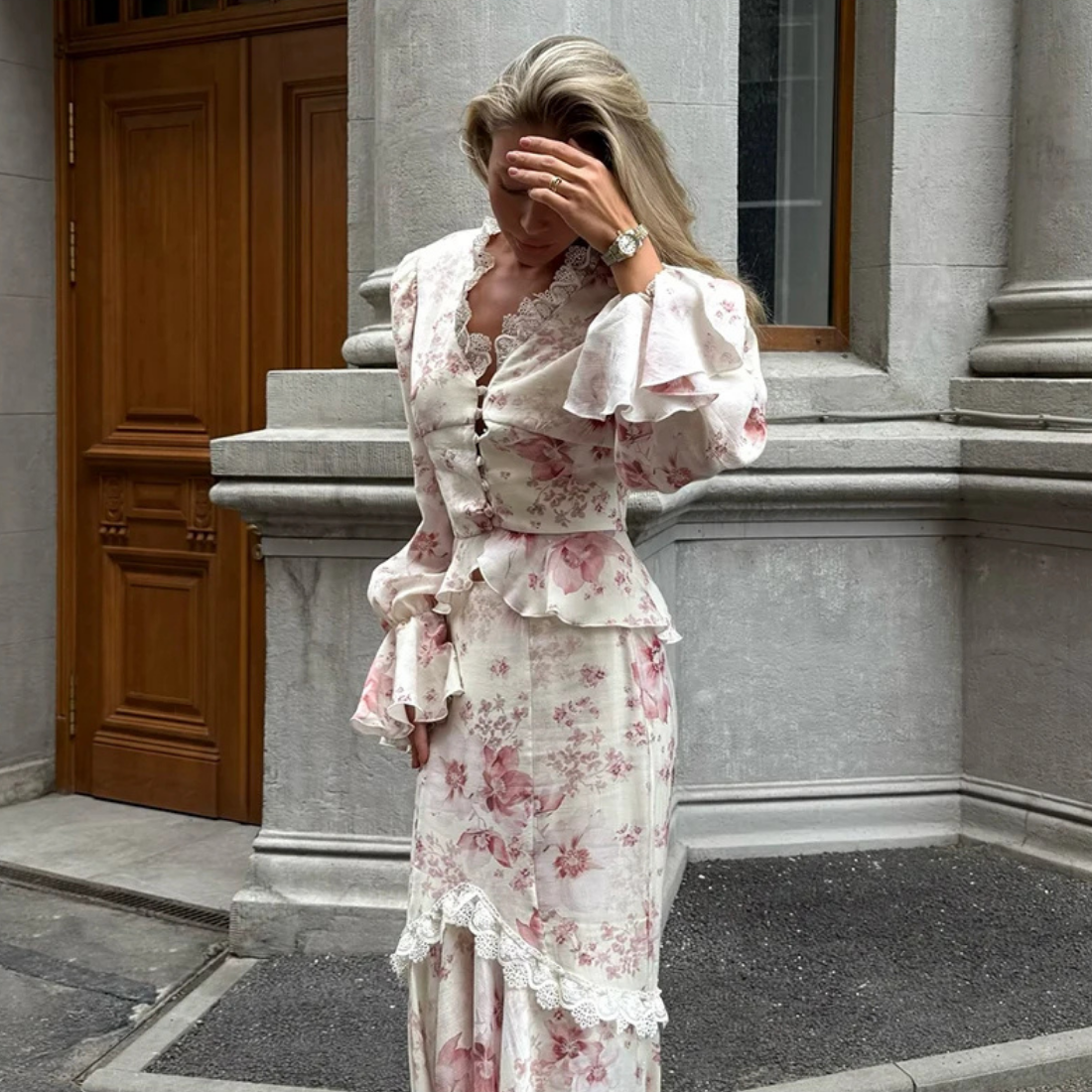 Pink Floral Puff Long Sleeves Ruched Mermaid Flare Dress, Left
