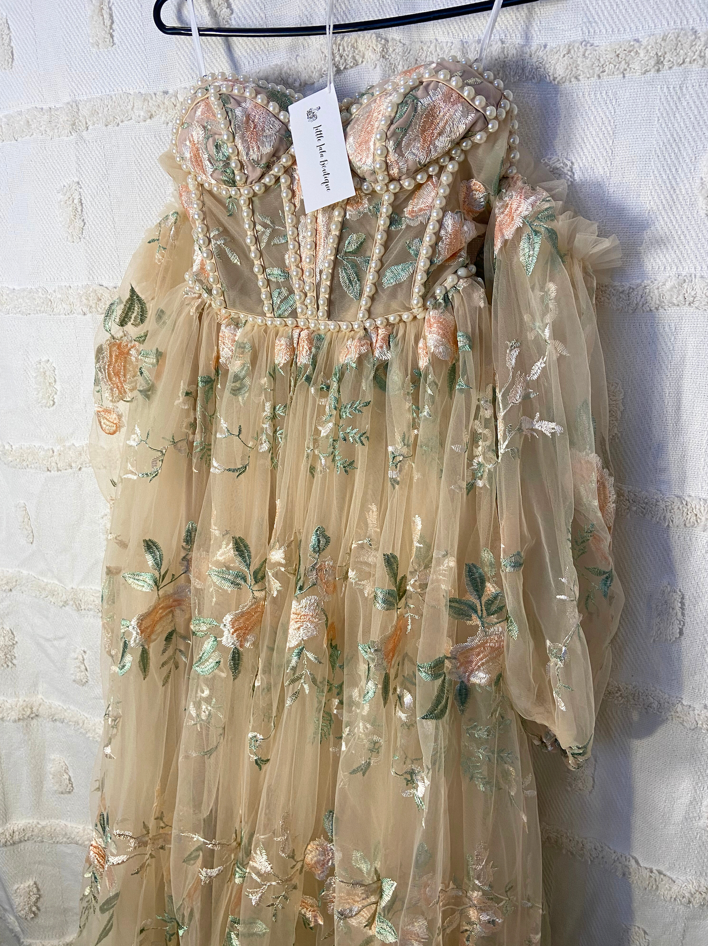 Beige Floral Embroidery Lace Evening Dress