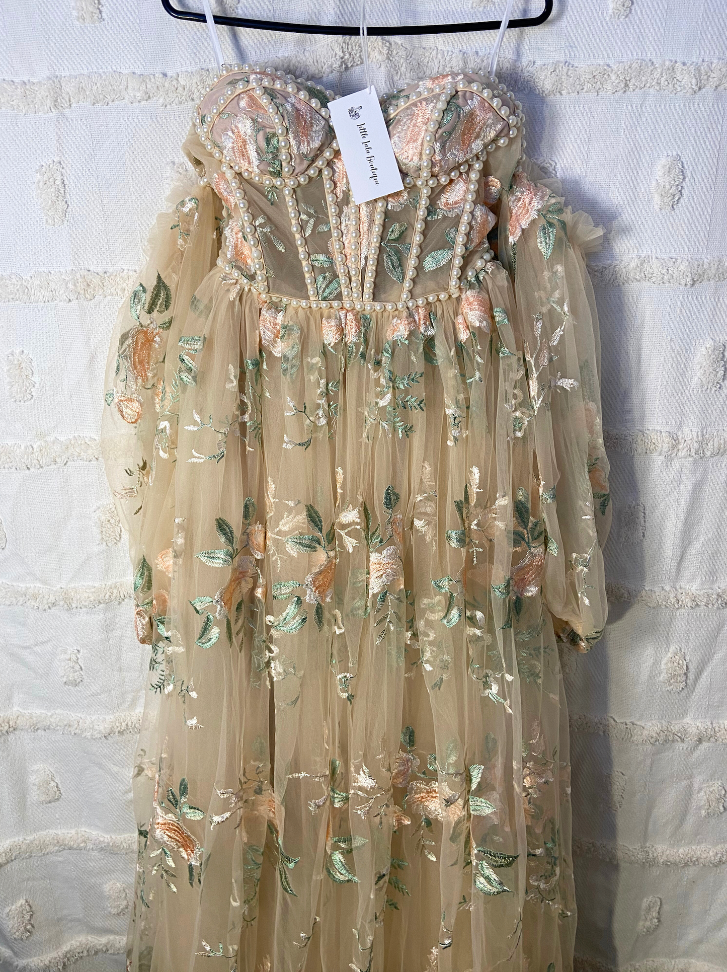 Beige Floral Embroidery Lace Evening Dress
